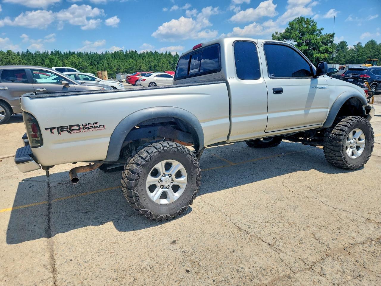 2003 TOYOTA TACOMA