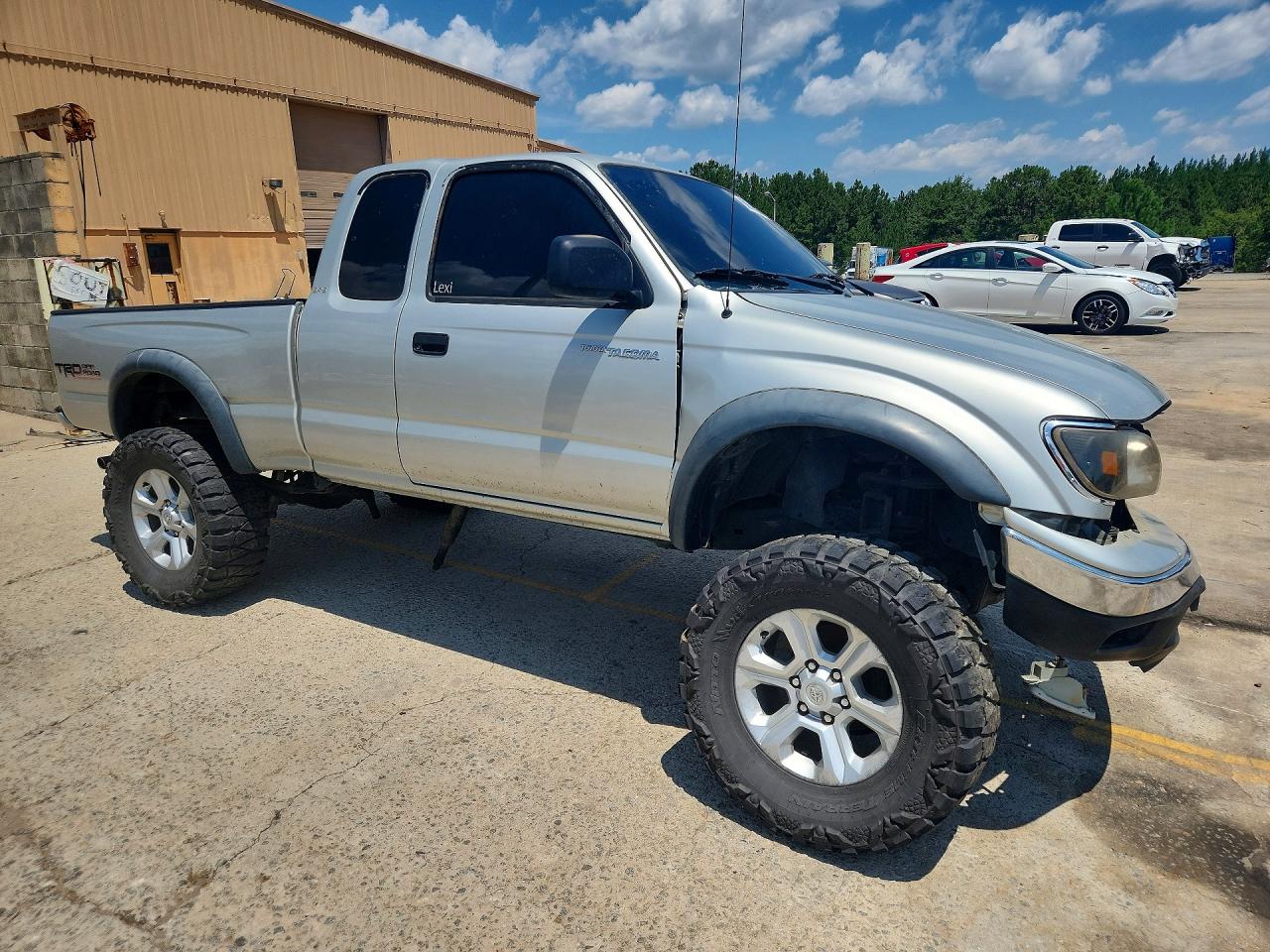 2003 TOYOTA TACOMA