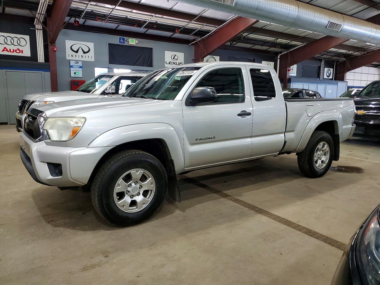 2013 TOYOTA TACOMA