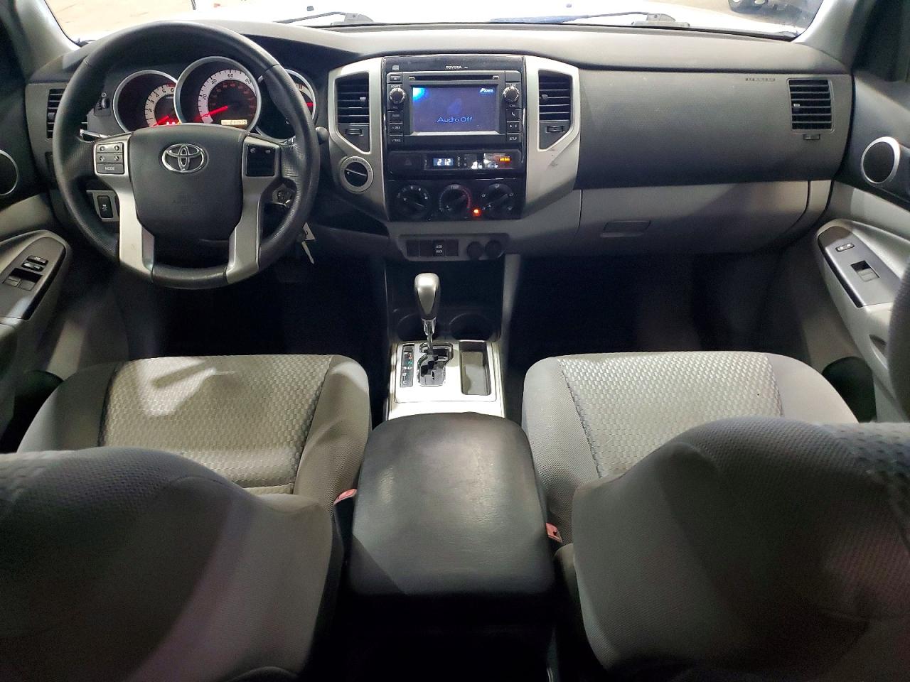 2013 TOYOTA TACOMA