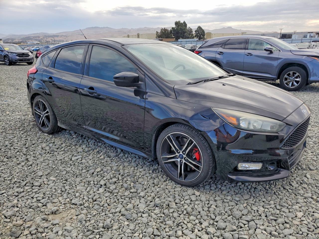 2018 FORD FOCUS