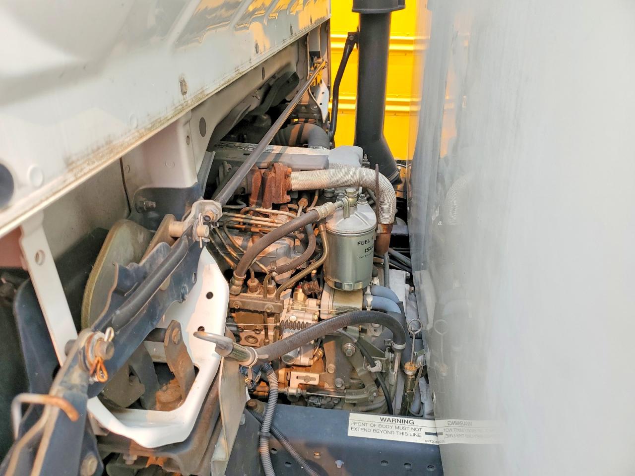 2002 ISUZU NPR