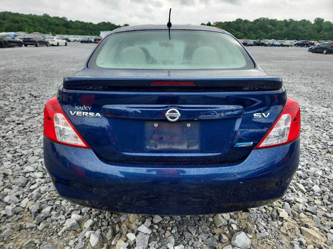 2013 NISSAN VERSA