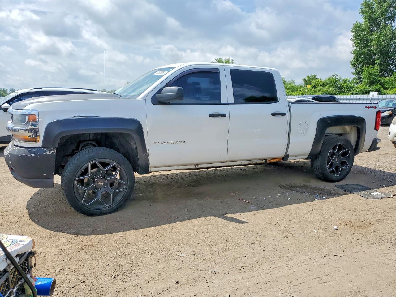 2016 CHEVROLET SILVERADO