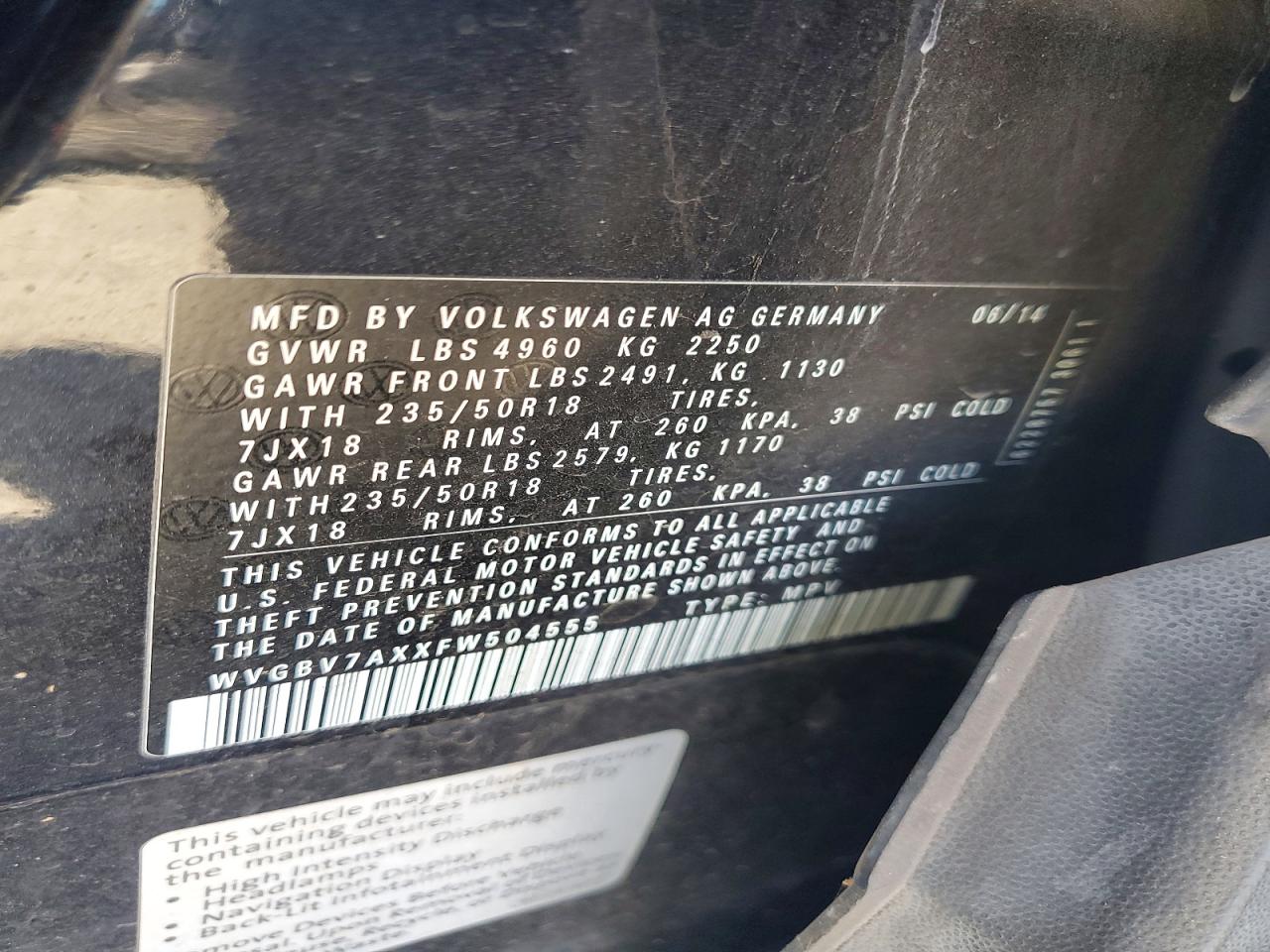 2015 VOLKSWAGEN TIGUAN