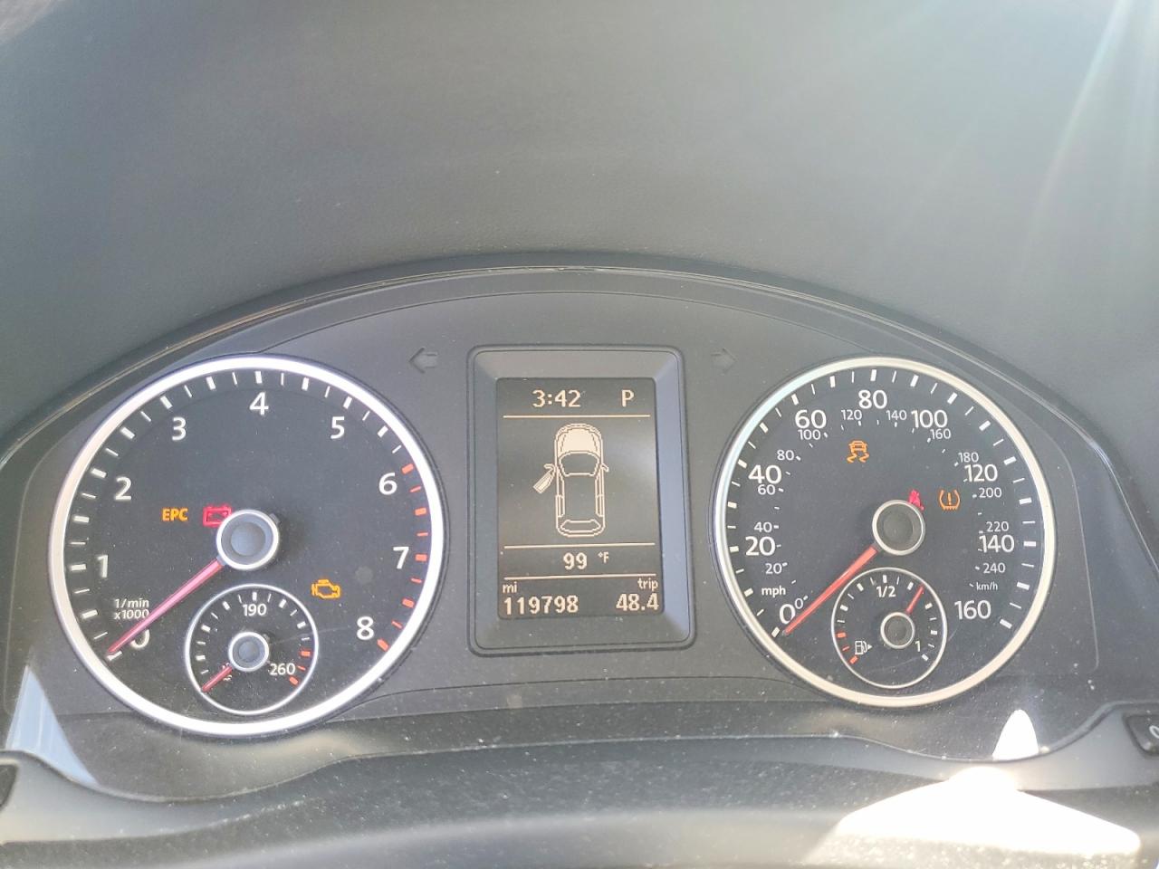 2015 VOLKSWAGEN TIGUAN