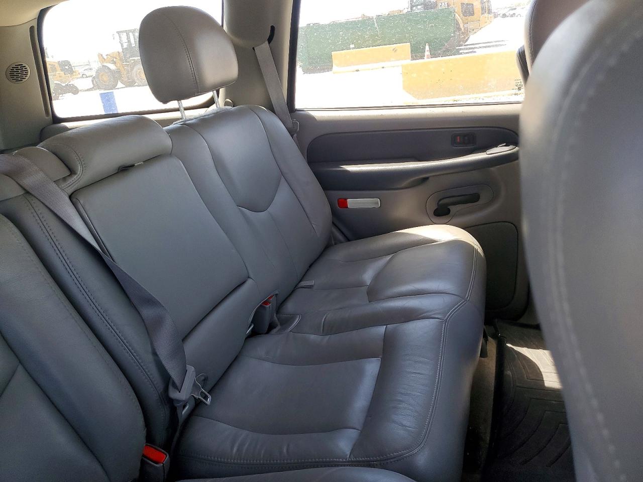 2003 CHEVROLET TAHOE