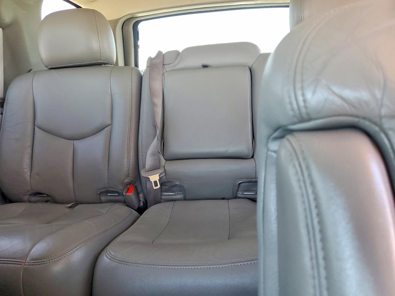 2003 CHEVROLET TAHOE
