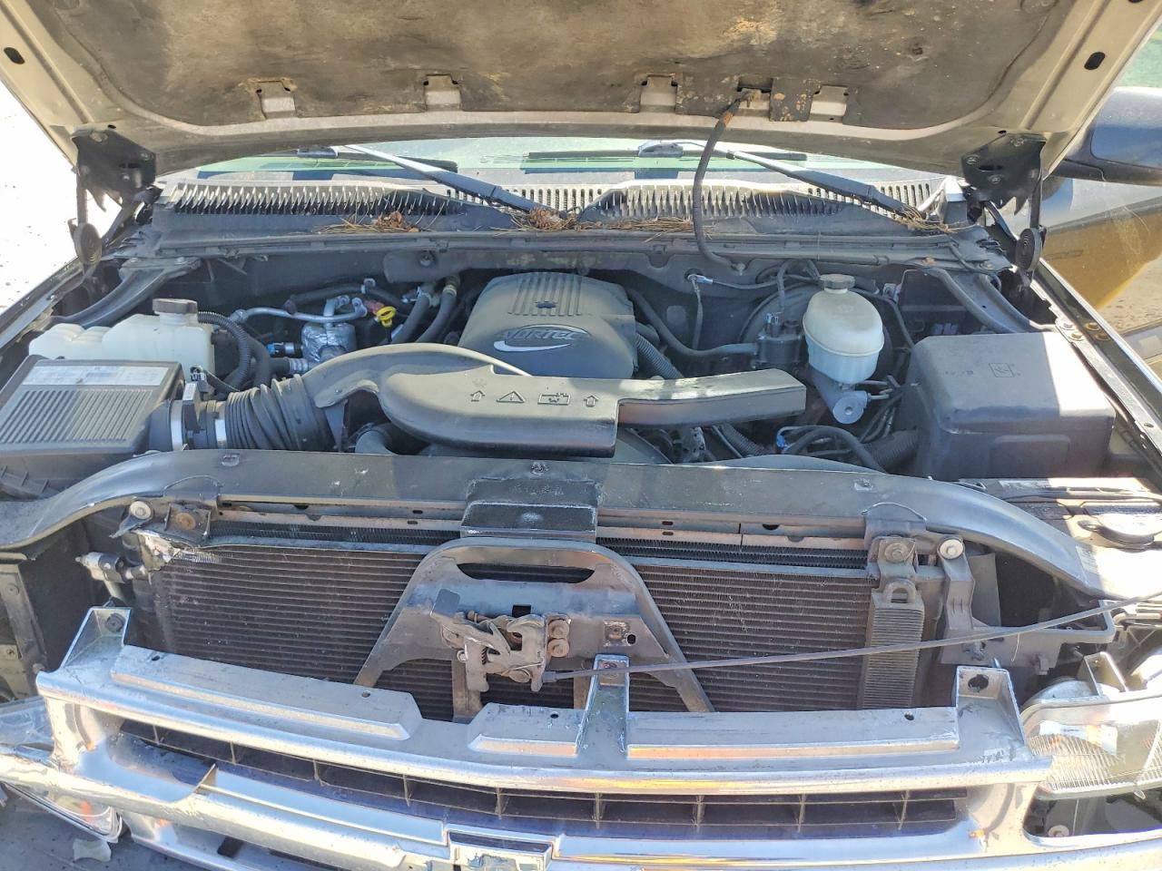 2003 CHEVROLET TAHOE