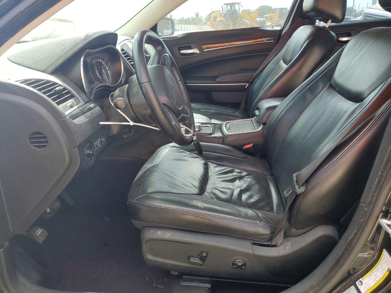 2016 CHRYSLER 300