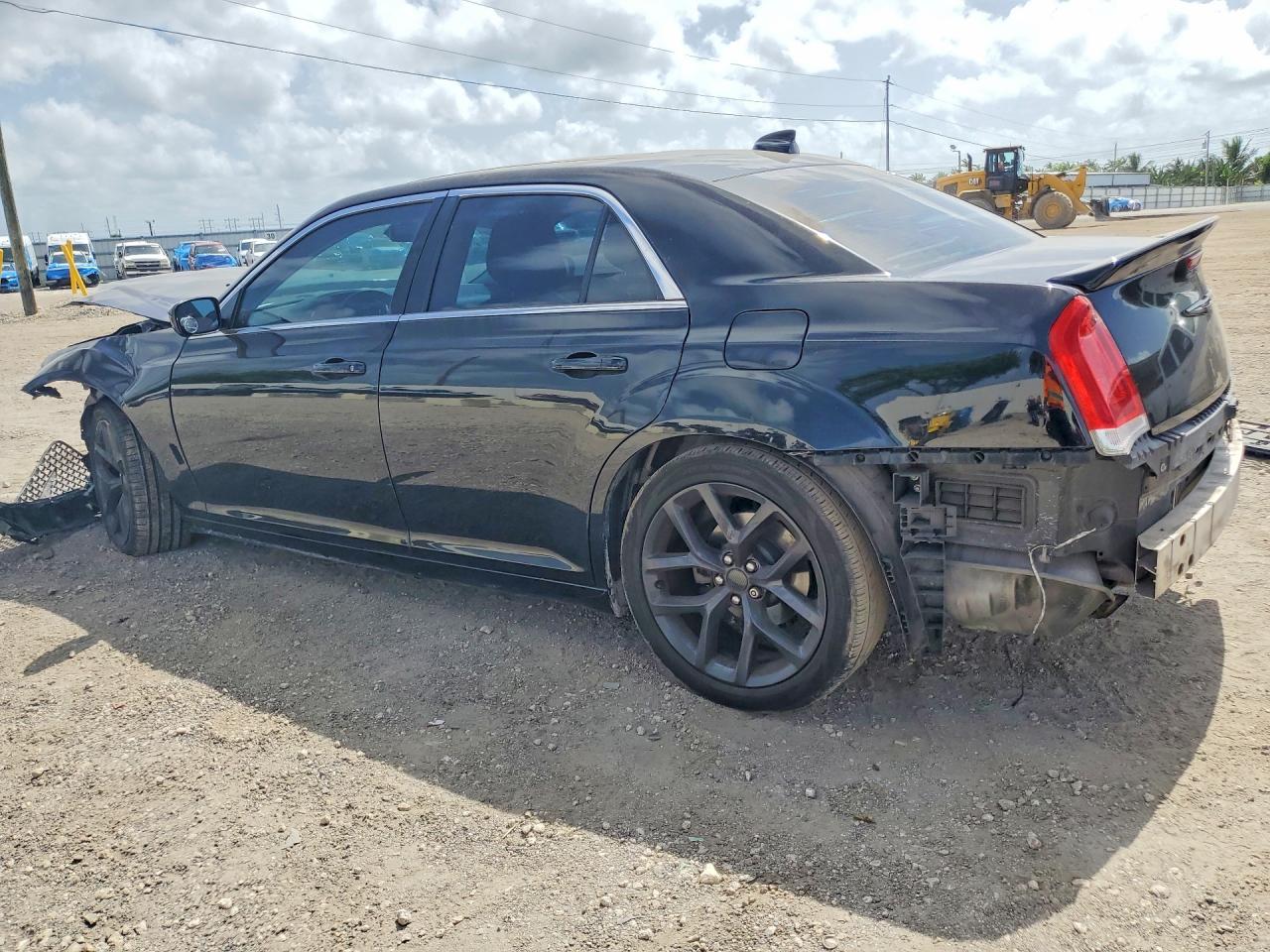 2016 CHRYSLER 300