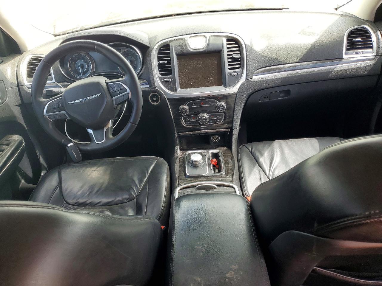 2016 CHRYSLER 300