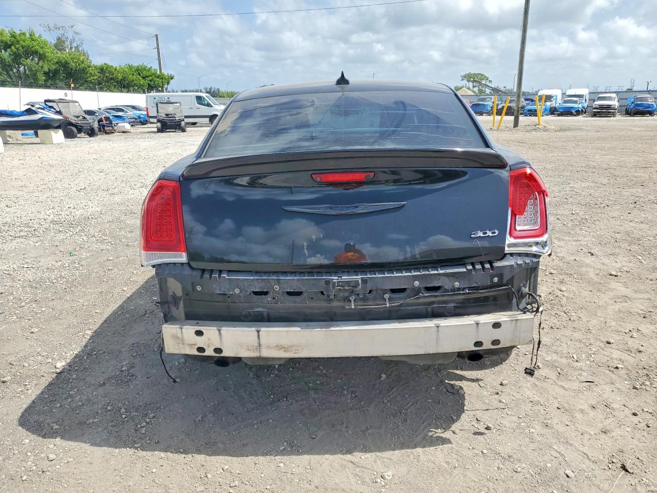 2016 CHRYSLER 300