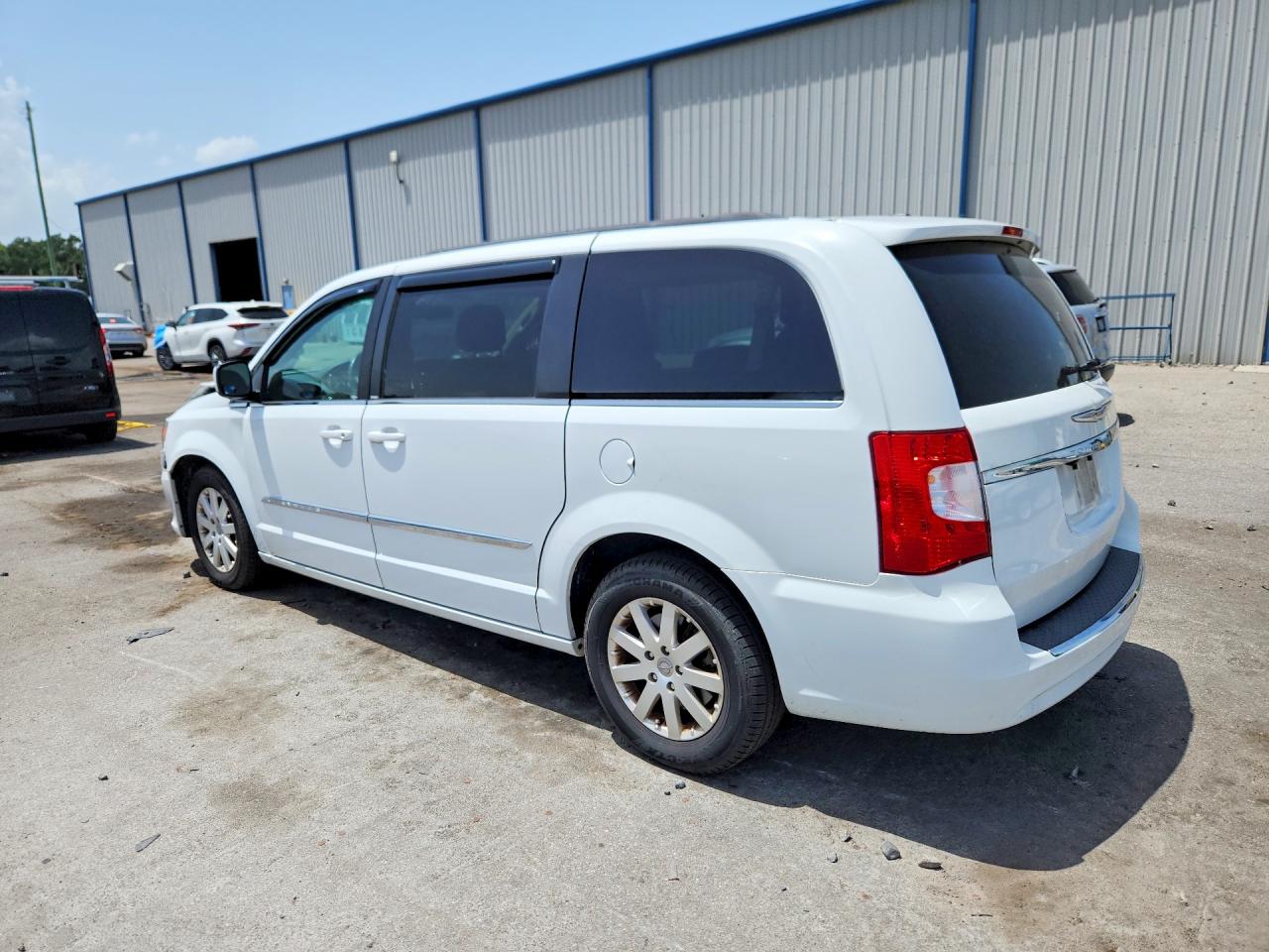 2013 CHRYSLER MINIVAN