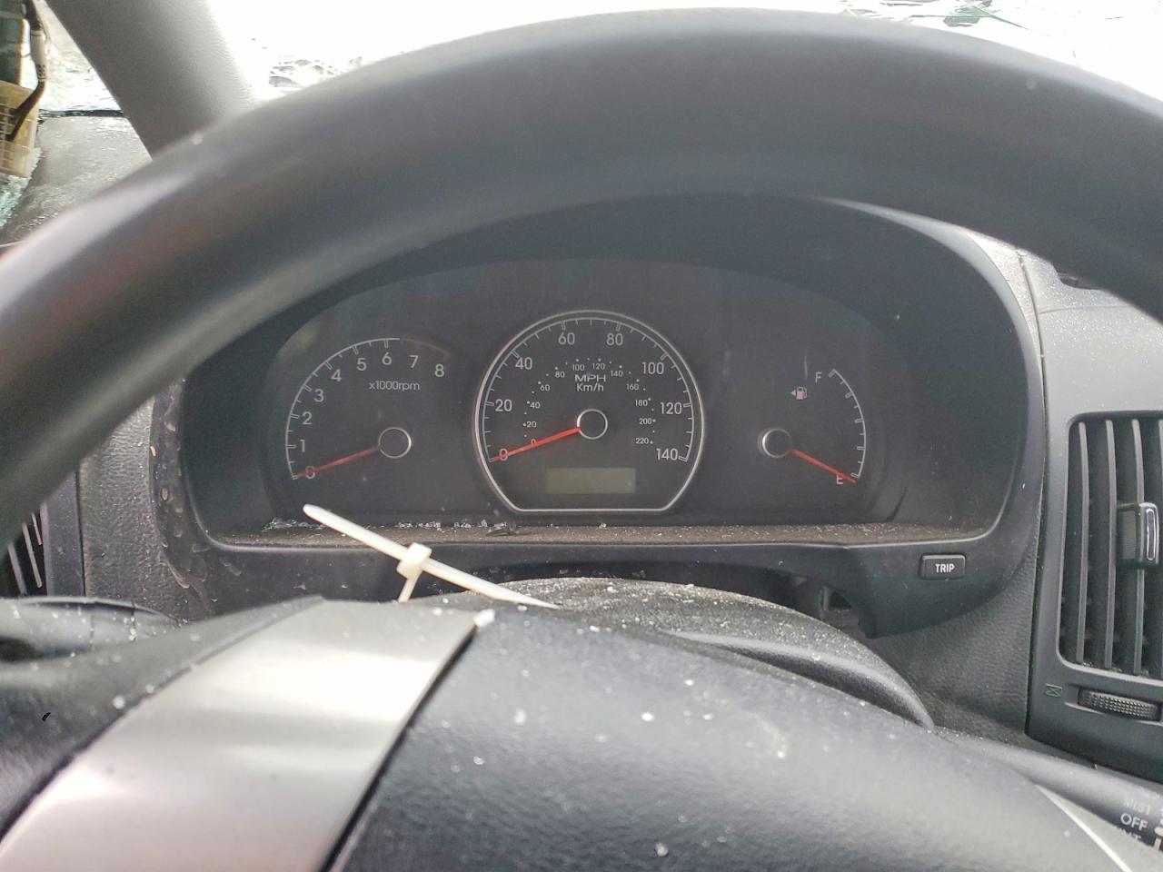 2010 HYUNDAI ELANTRA