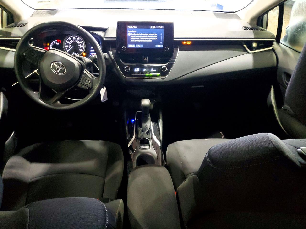 2022 TOYOTA COROLLA
