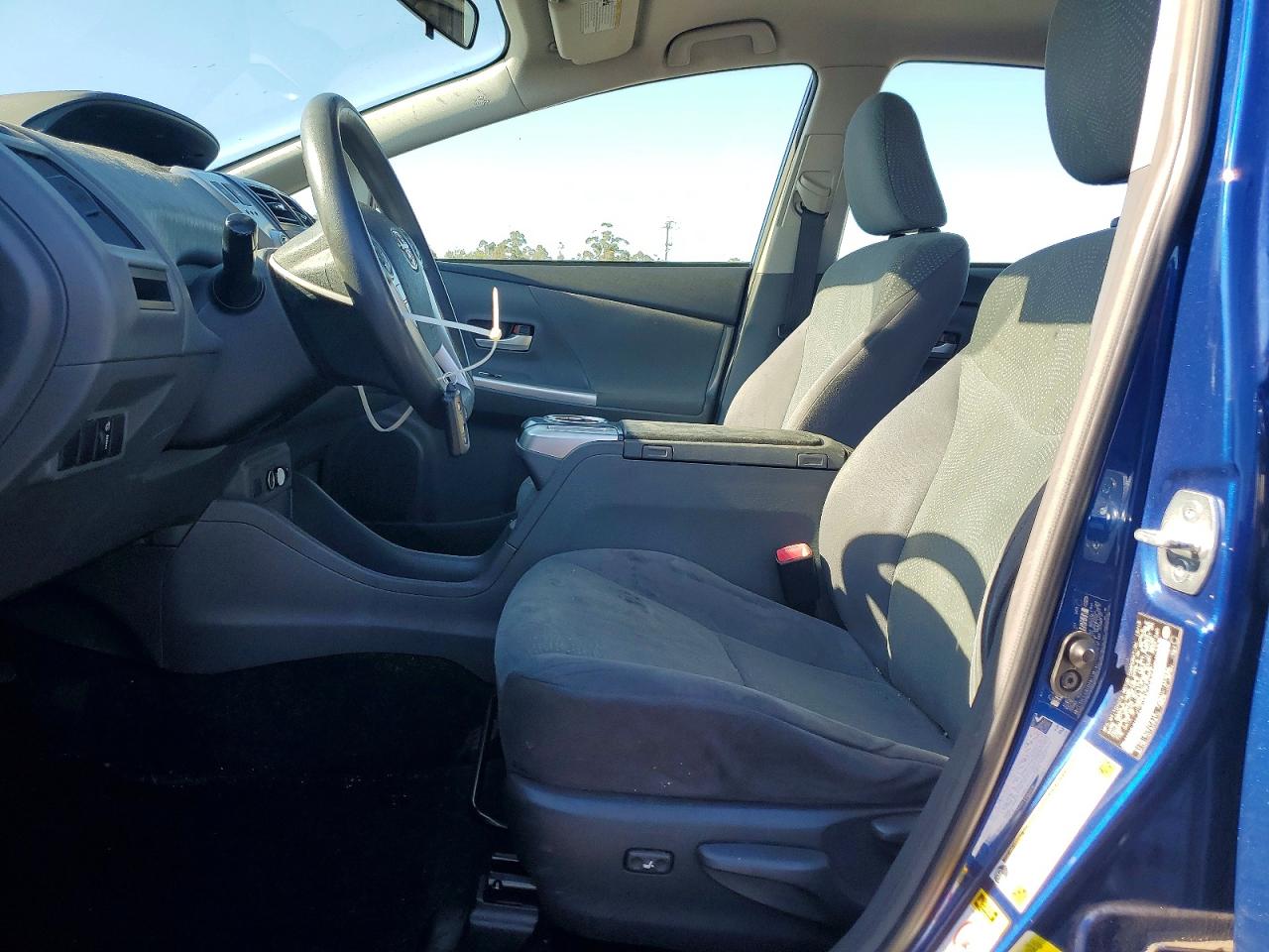 2014 TOYOTA PRIUS