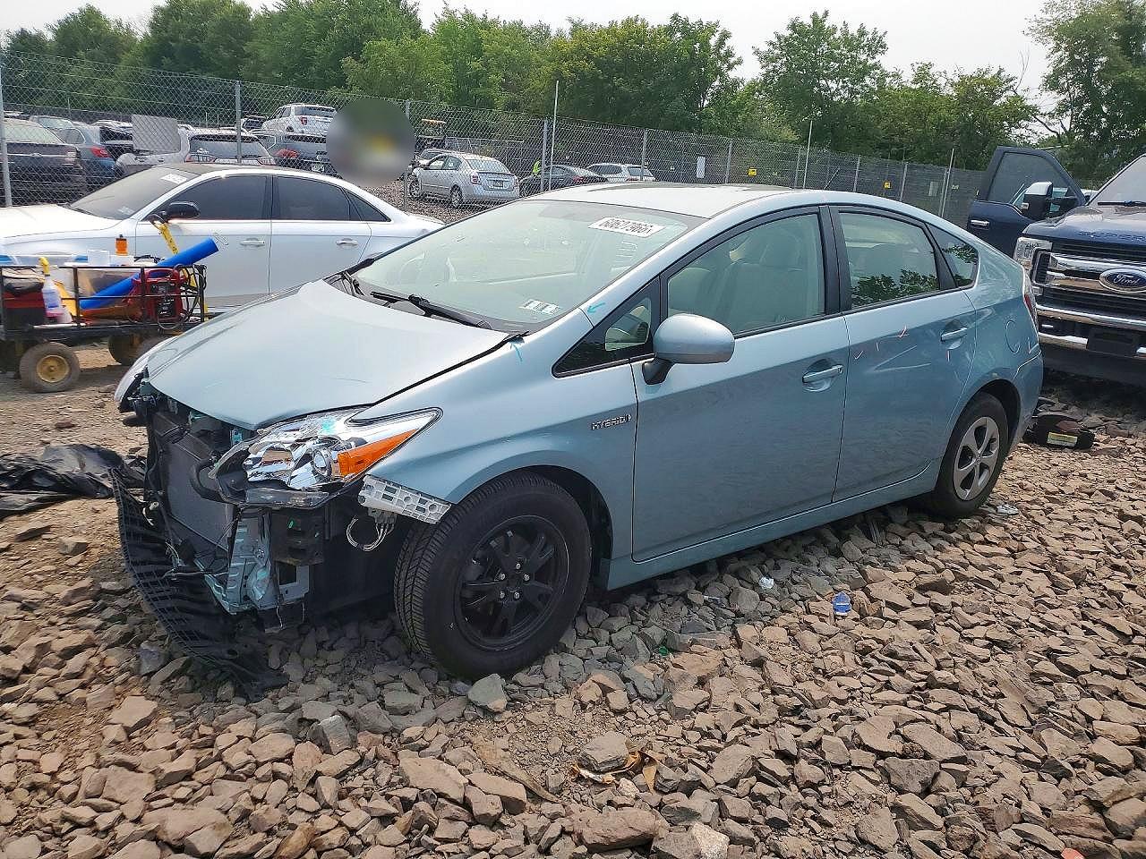 2015 TOYOTA PRIUS