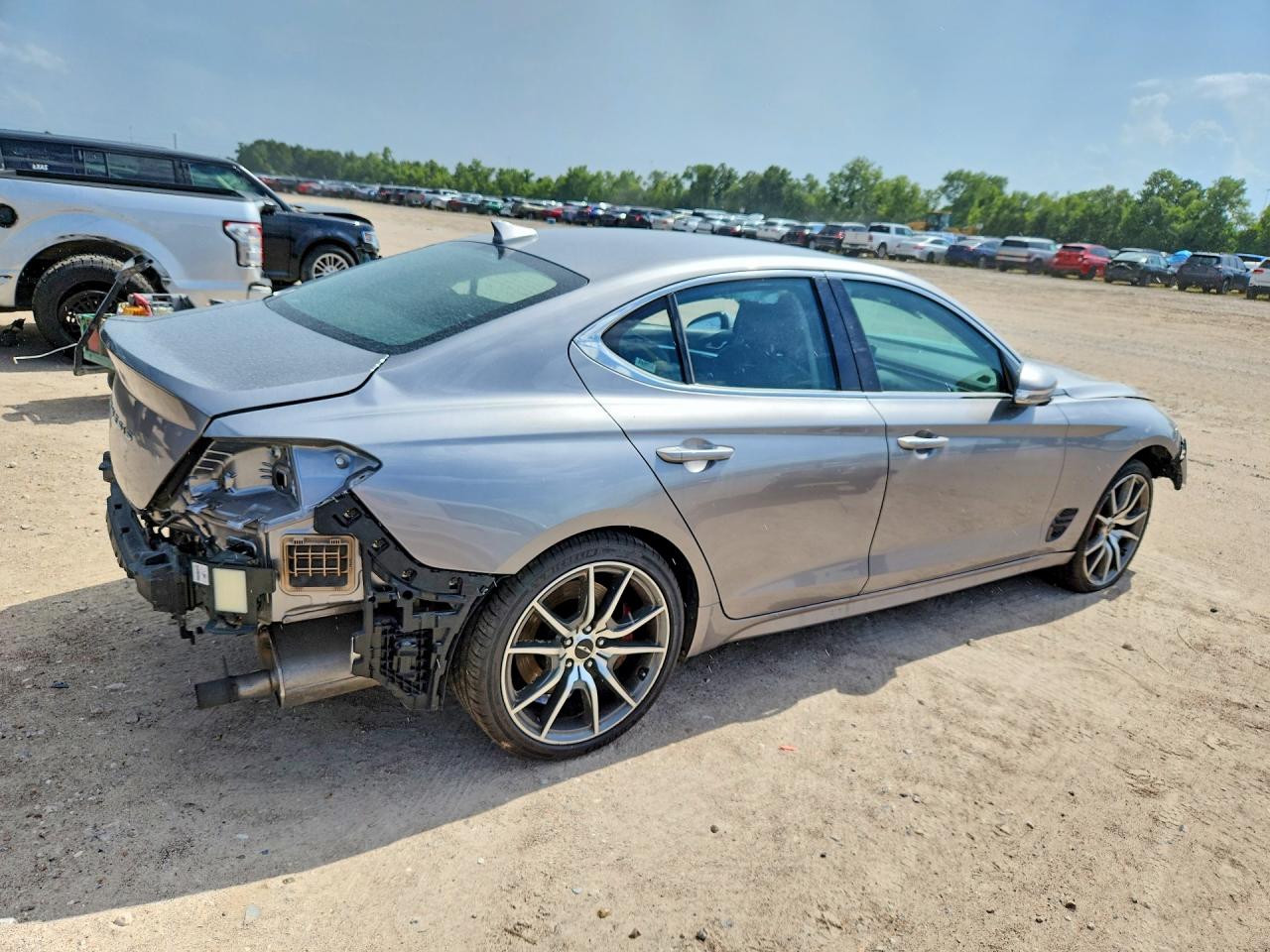 2025 GENESIS G70