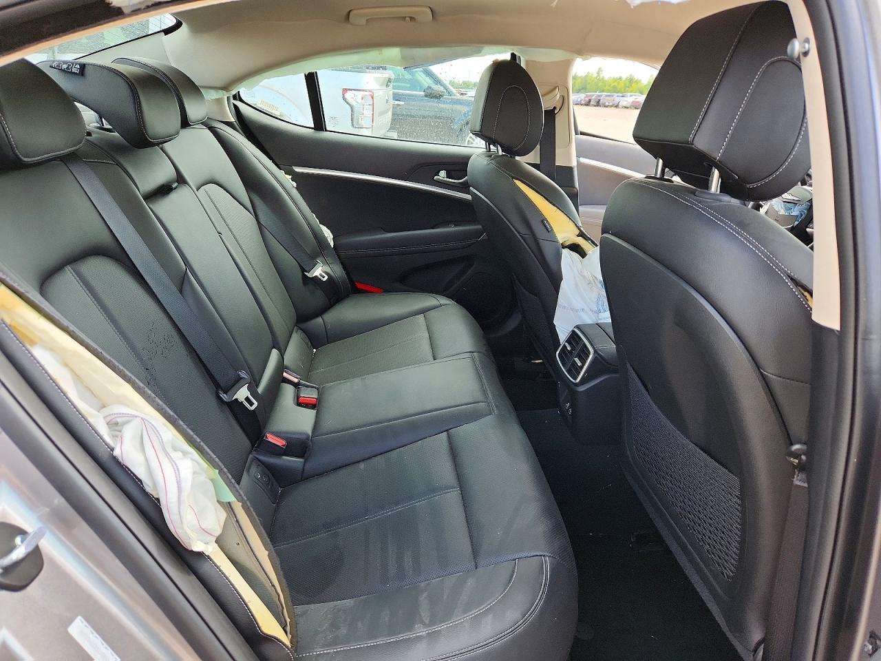 2025 GENESIS G70