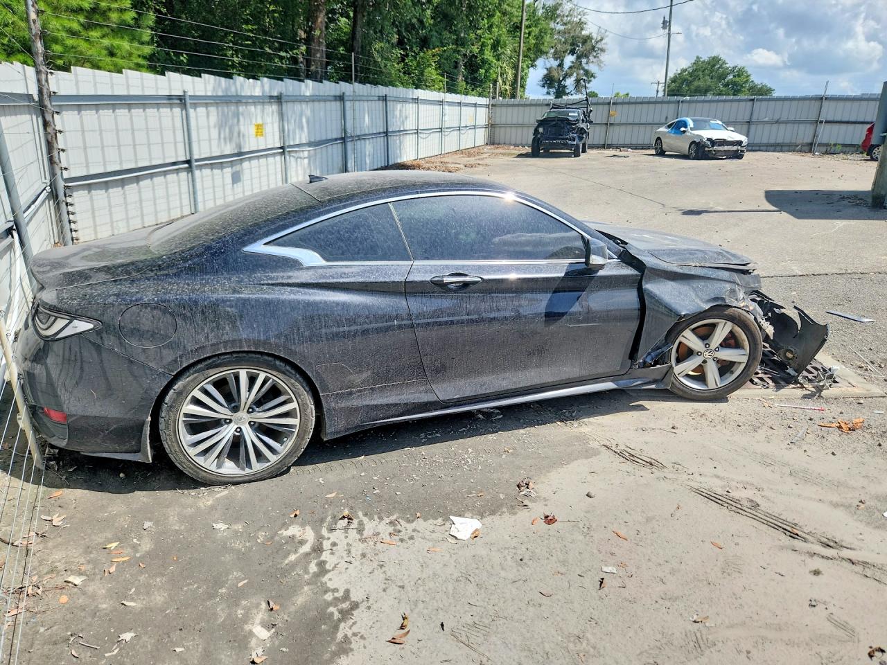 2017 INFINITI Q60
