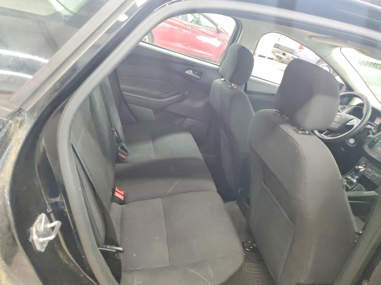2016 FORD FOCUS