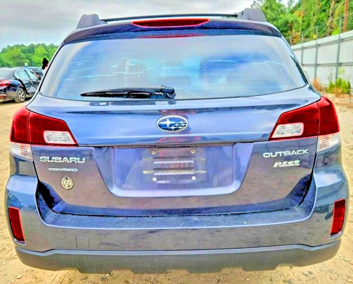 2013 SUBARU OUTBACK