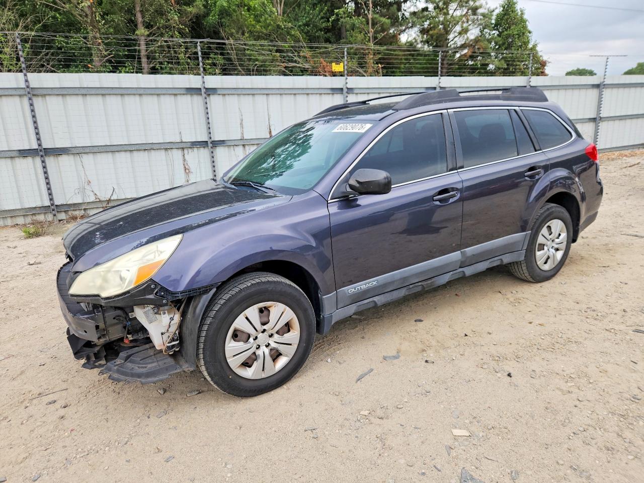 2013 SUBARU OUTBACK