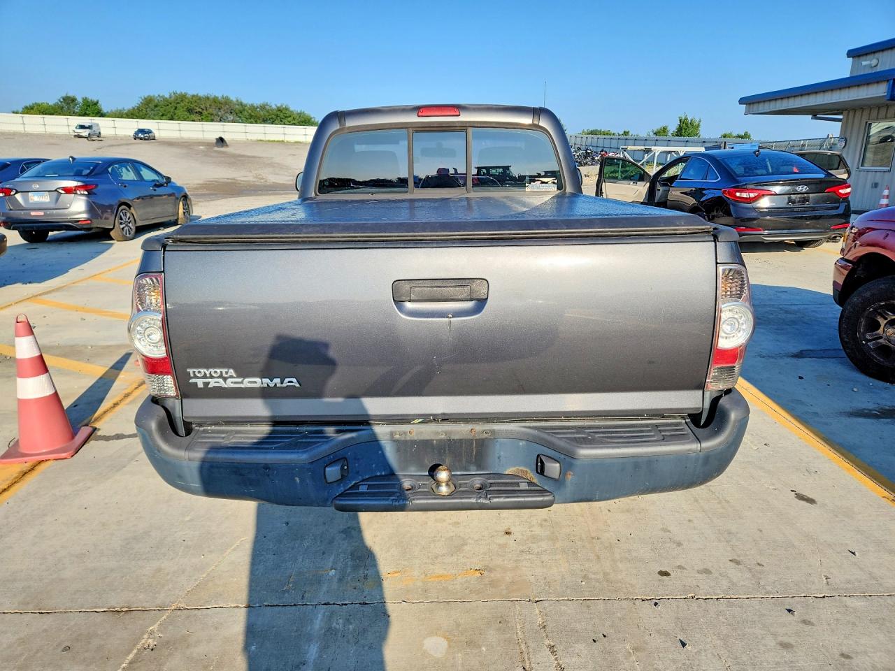 2010 TOYOTA TACOMA