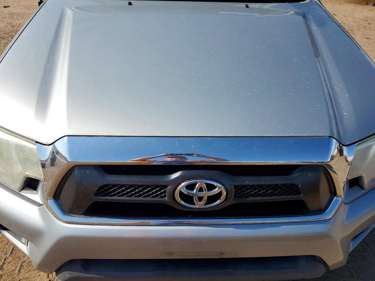 2015 TOYOTA TACOMA