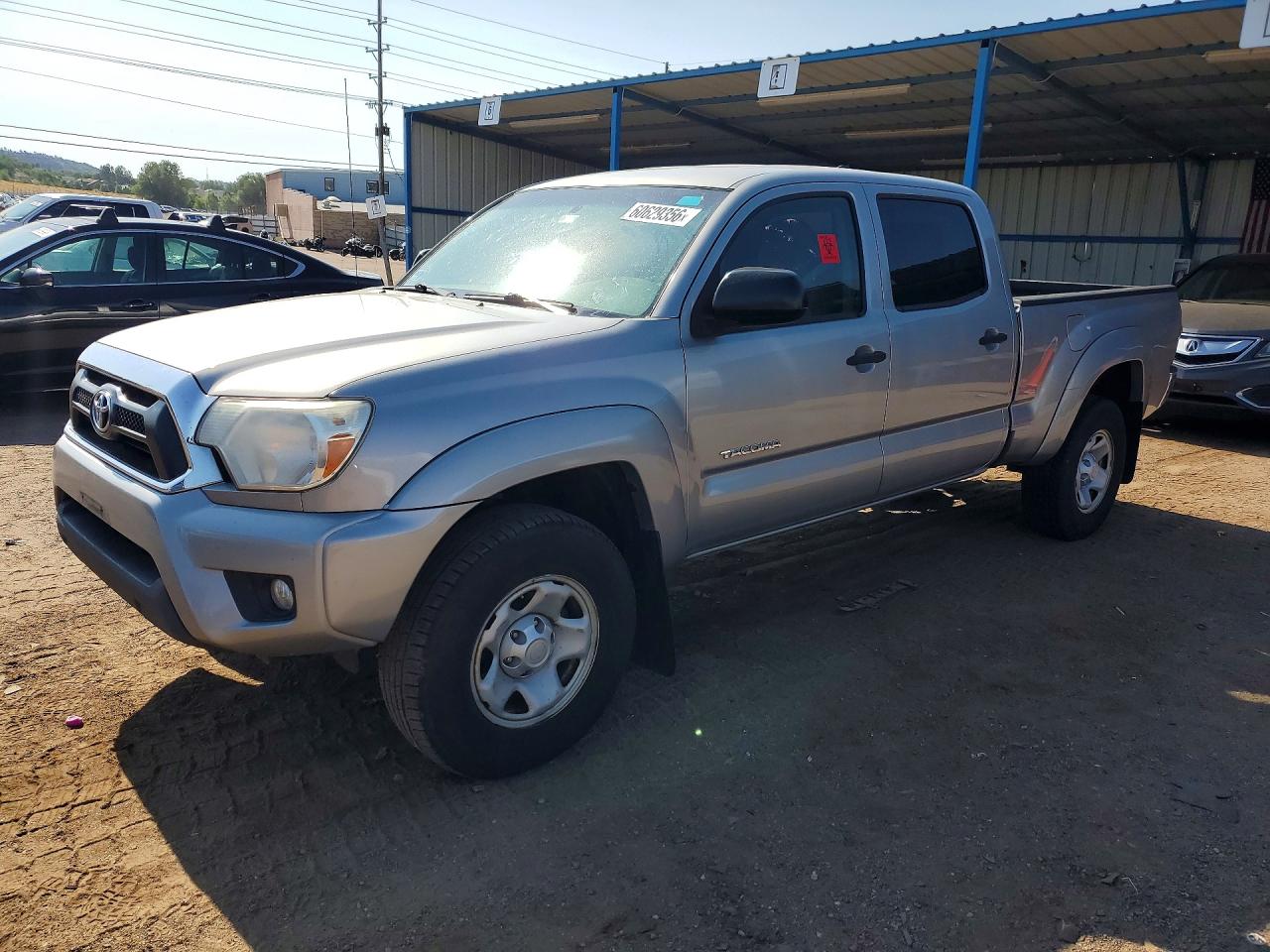 2015 TOYOTA TACOMA