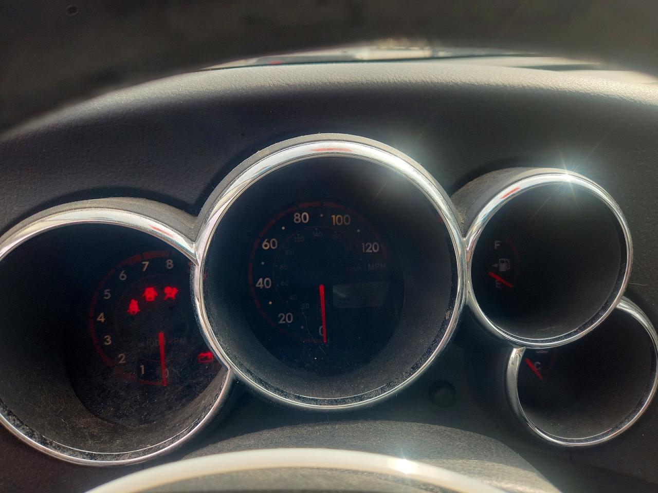 2006 PONTIAC VIBE