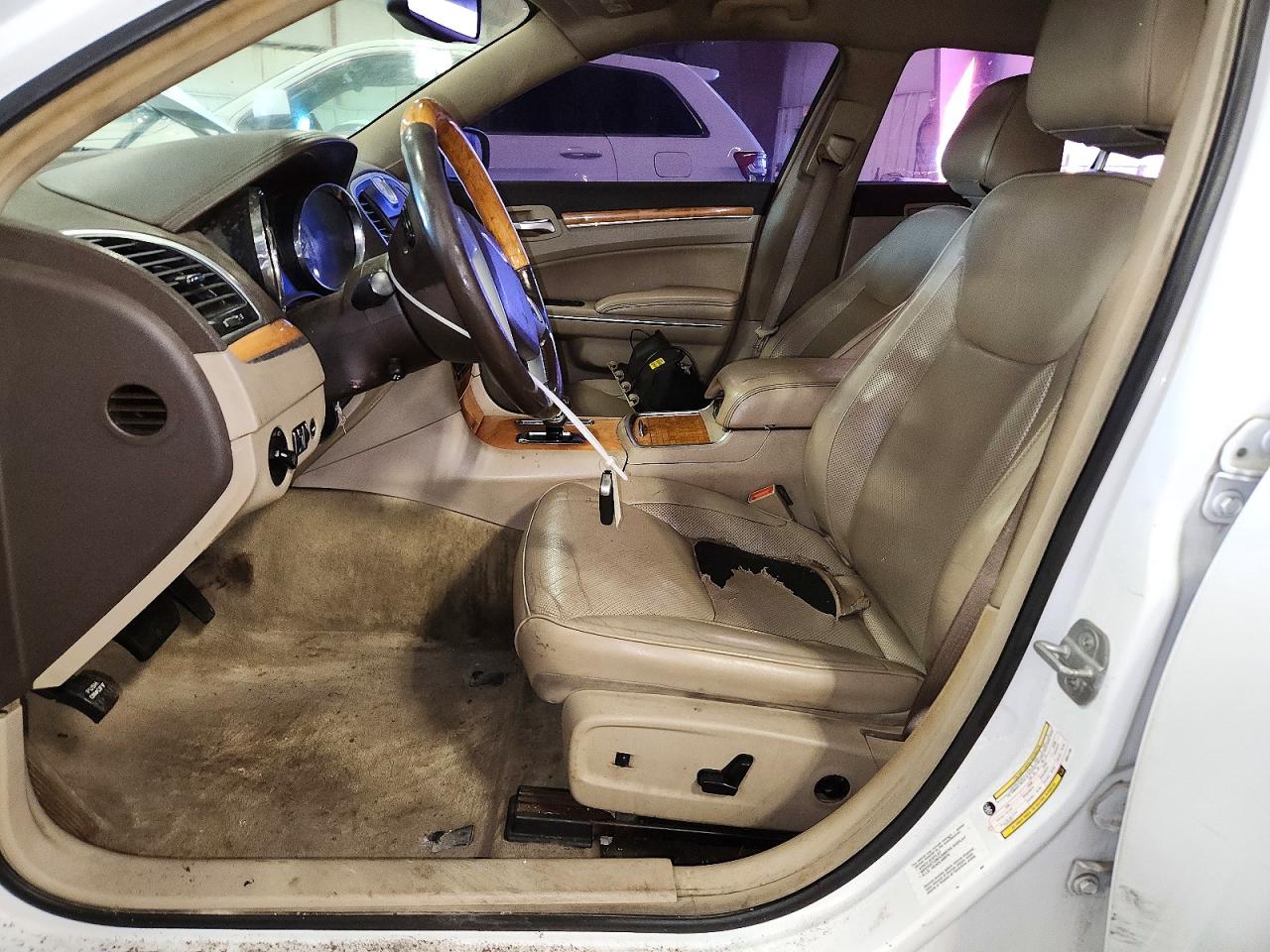 2013 CHRYSLER 300