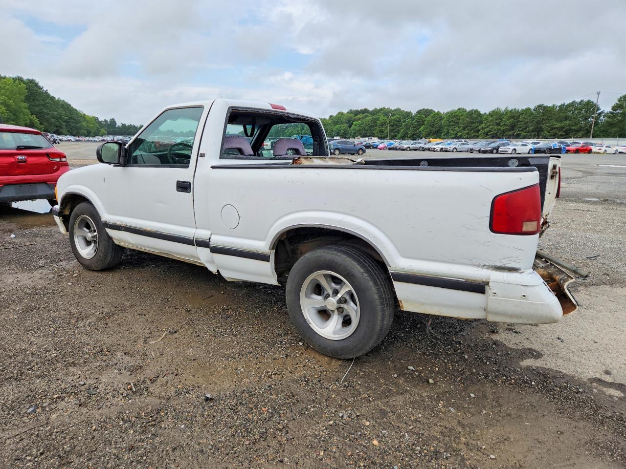 1996 CHEVROLET S10