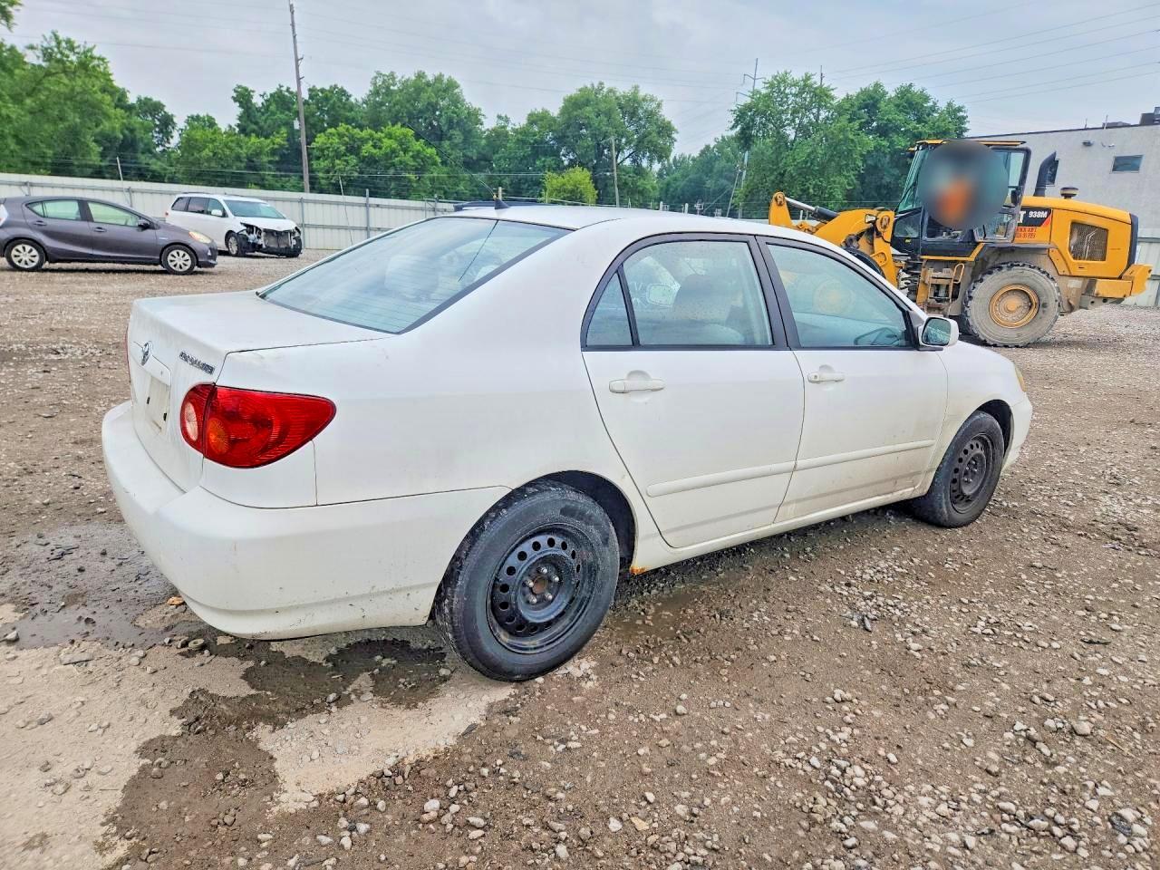 2004 TOYOTA COROLLA