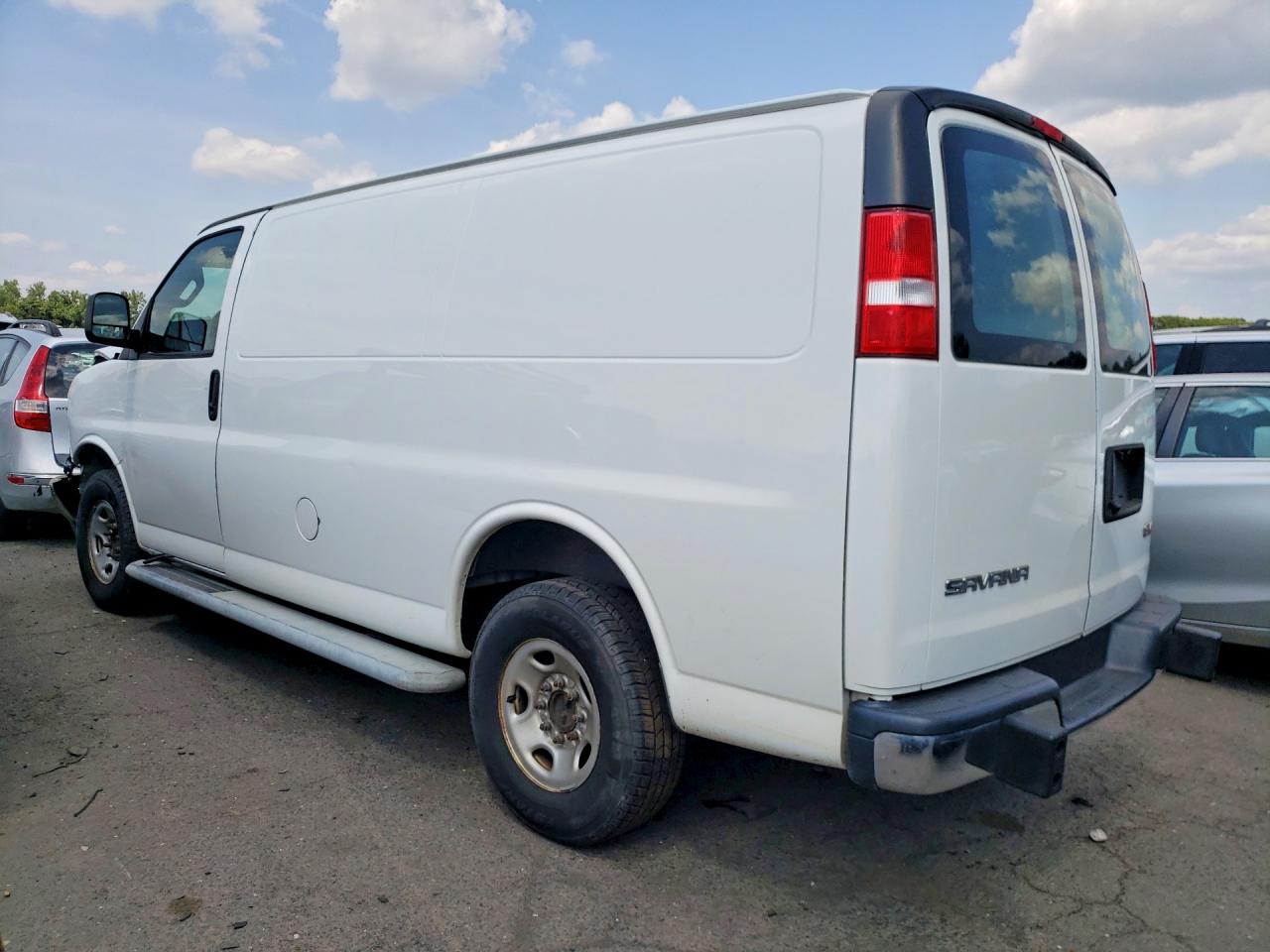 2020 GMC SAVANA