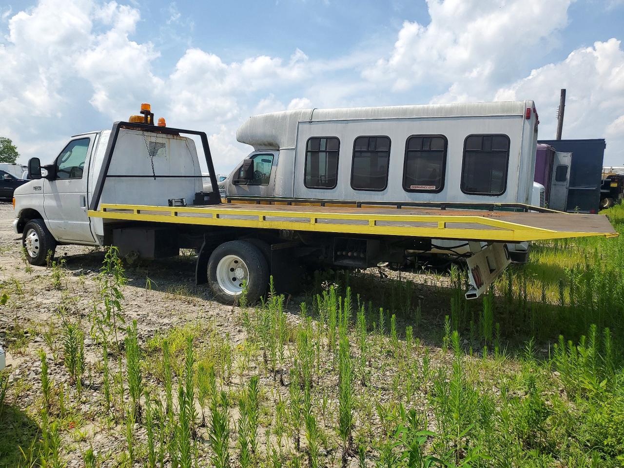2005 FORD ECONOLINE