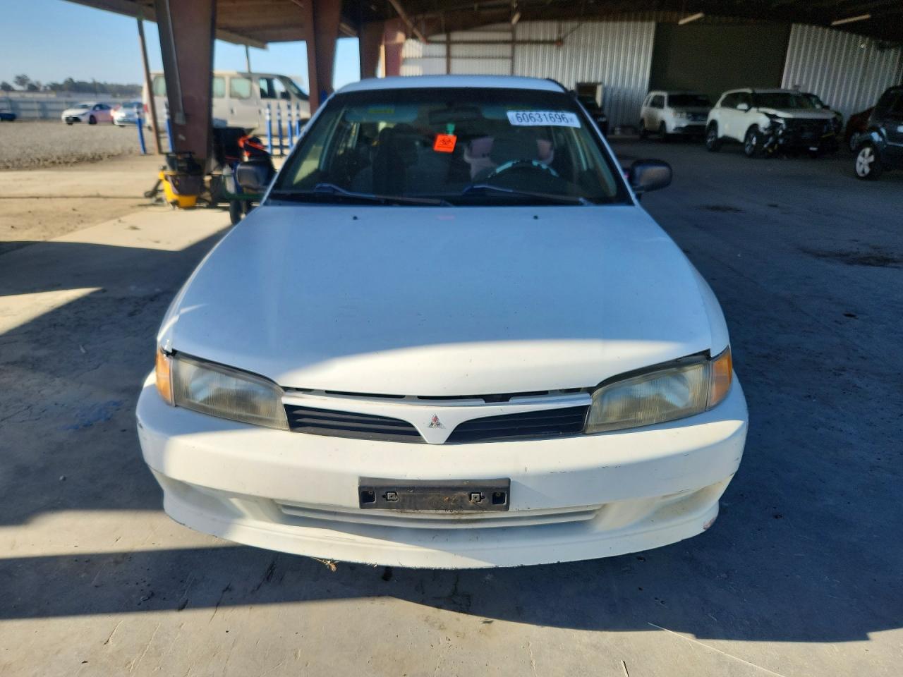 2000 MITSUBISHI MIRAGE
