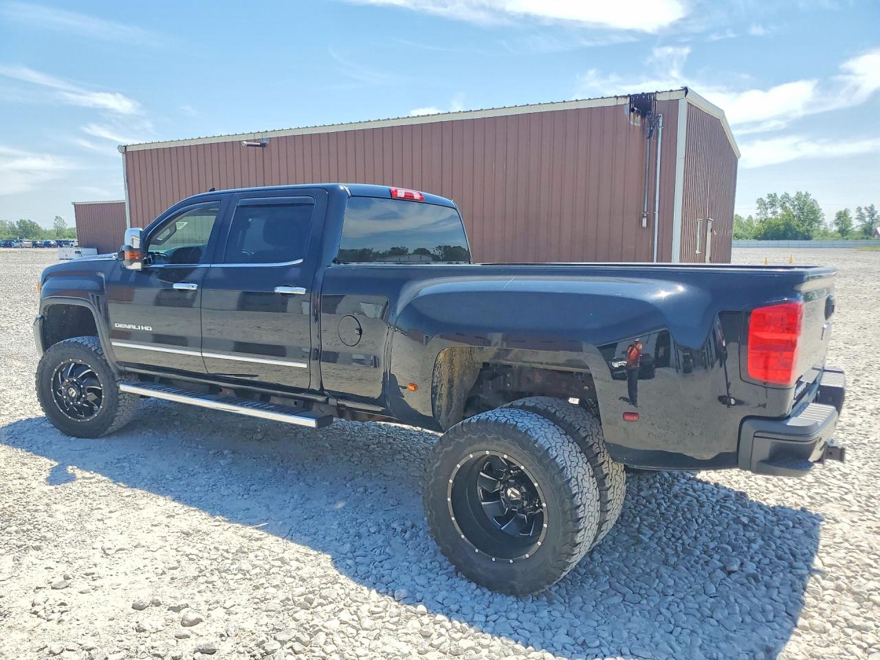 2017 GMC SIERRA