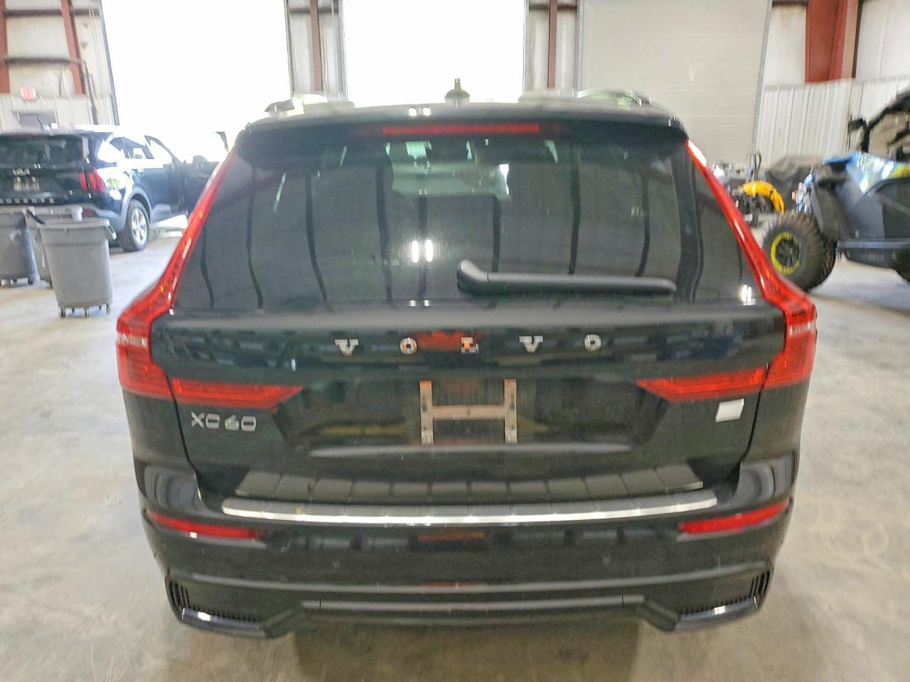 2024 VOLVO XC60