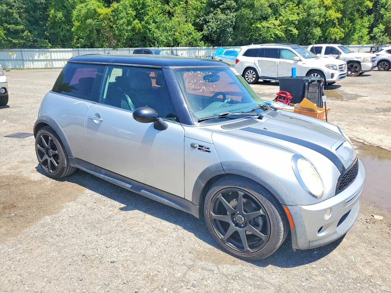 2004 MINI COOPER