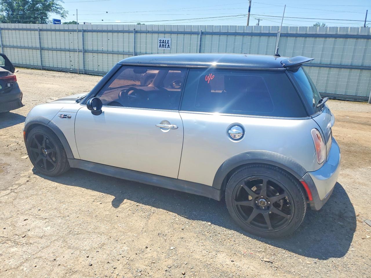 2004 MINI COOPER