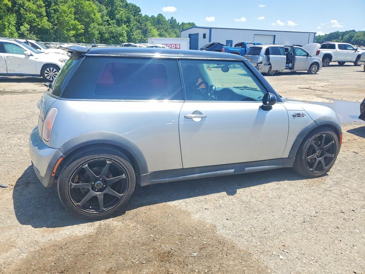 2004 MINI COOPER