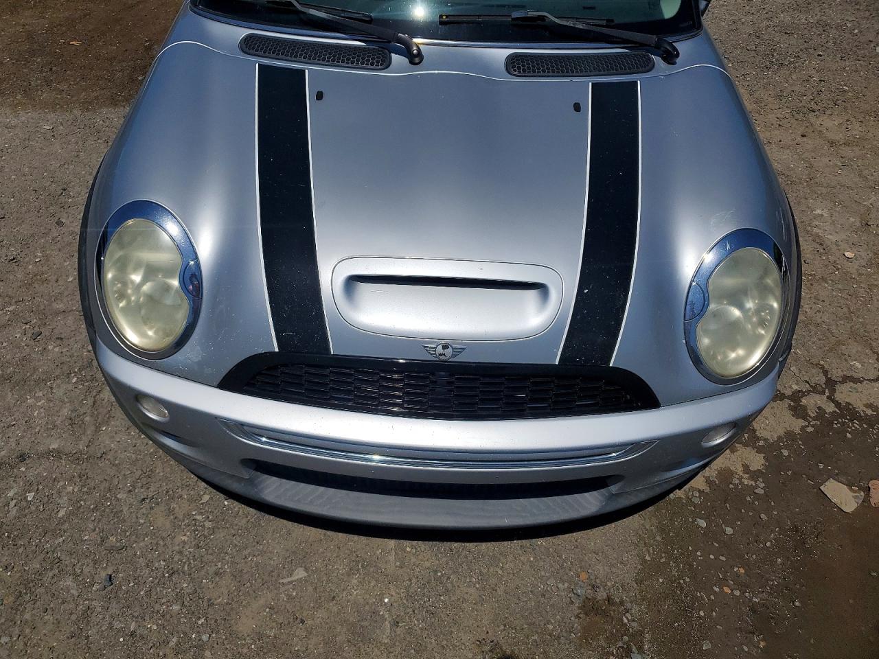 2004 MINI COOPER