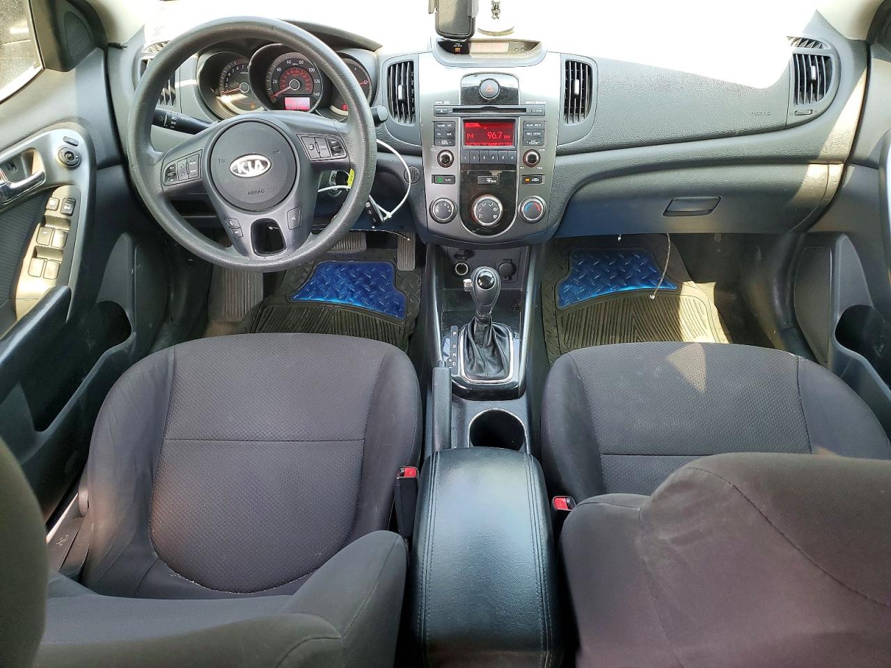 2013 KIA FORTE