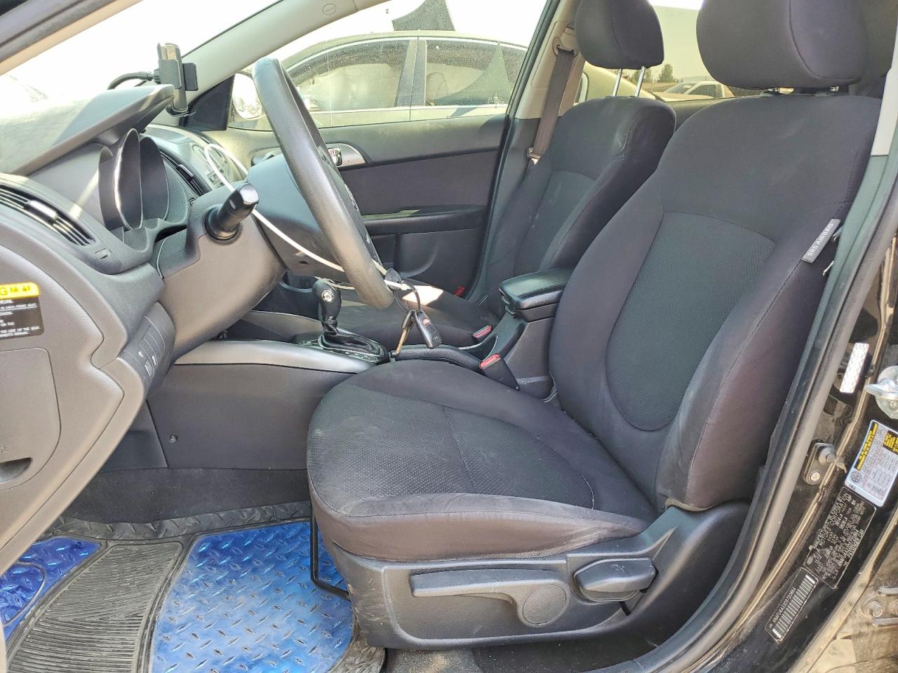 2013 KIA FORTE