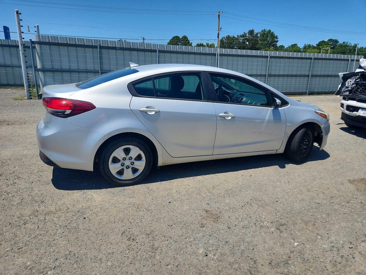 2017 KIA FORTE