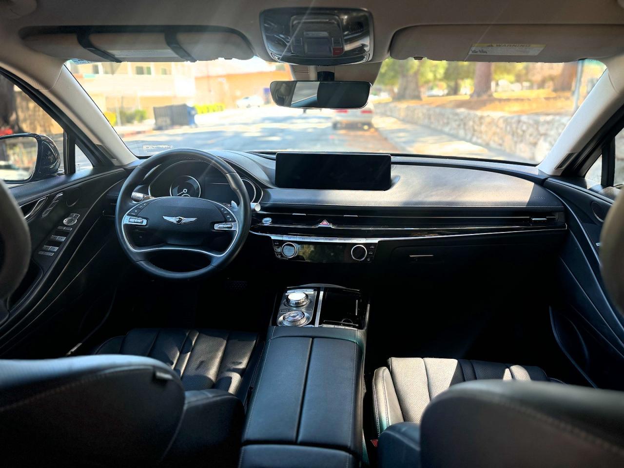 2023 GENESIS G80