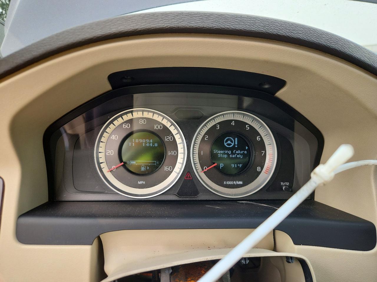2011 VOLVO XC70