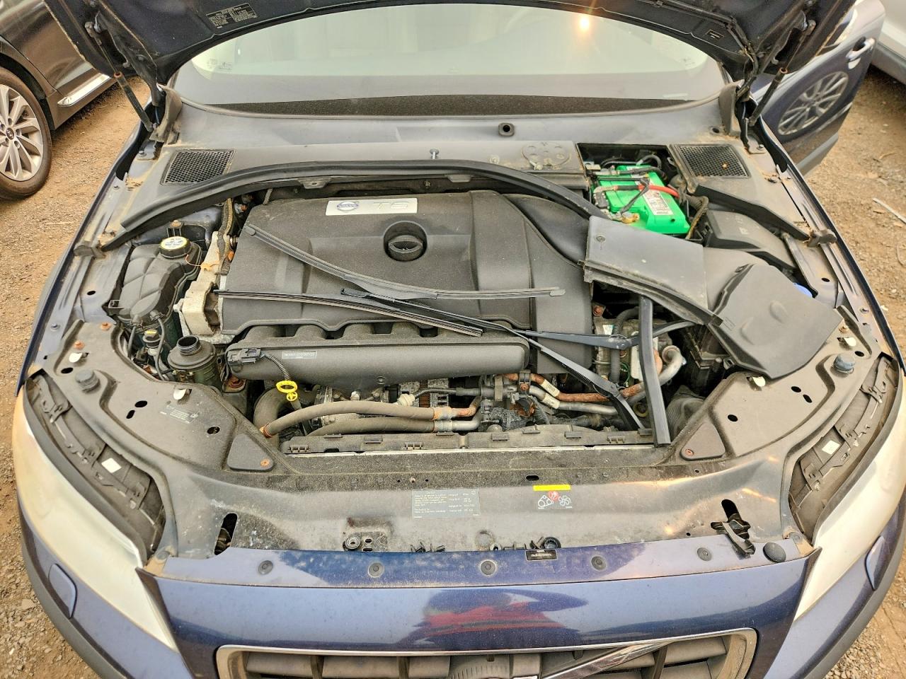 2011 VOLVO XC70